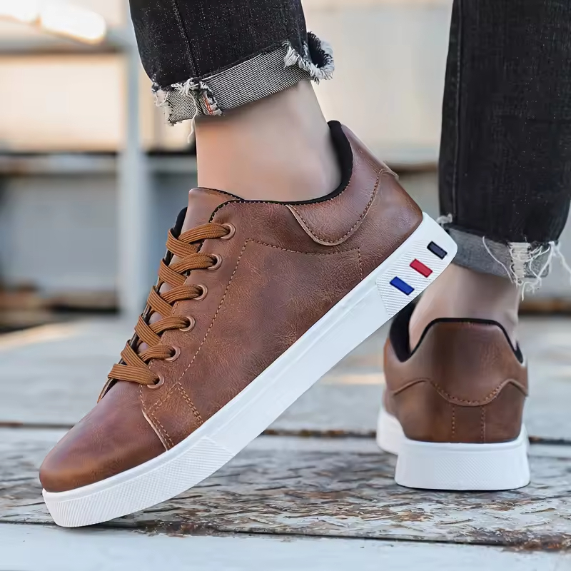 New Leather Men's Casual Shoes Trend Waterproof Low Top Sneakers