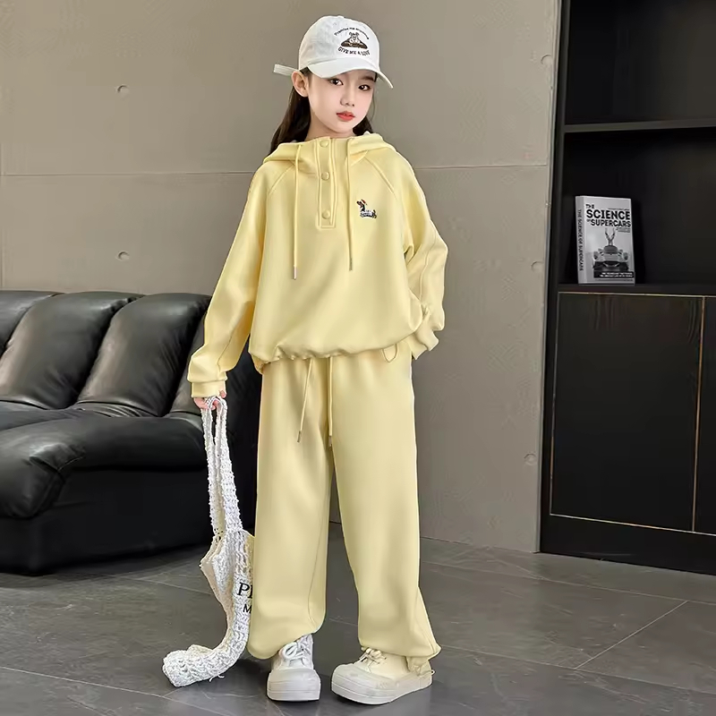 Wholesale Children's Clothing Sports Suit Kids Clothing Jogger Set Tracksuit Custom Outfits for Girls