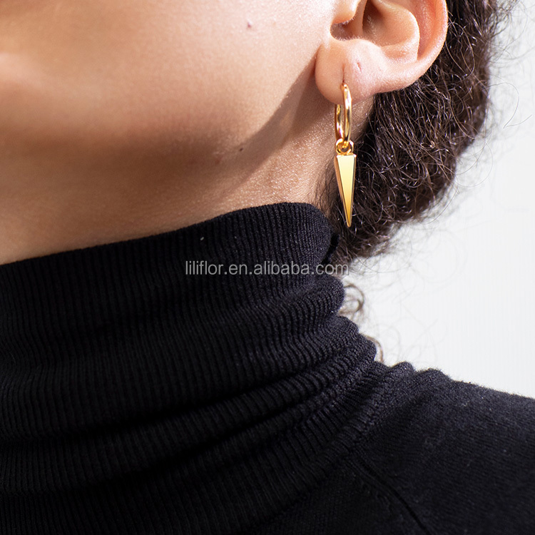 Latest 18K Gold Plated Stainless Steel Jewelry Inner Hollow C Shape Hoop Earring For Women Party Accessories Earrings E221467